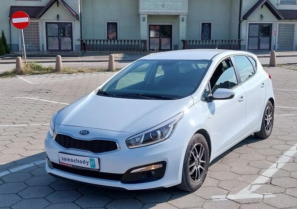 Kia Ceed cena 46800 przebieg: 71000, rok produkcji 2016 z Piechowice małe 529